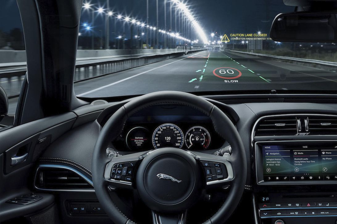 Jaguar Land Rover desarrolla una plataforma 3D inmersiva y una nueva generación de HUD